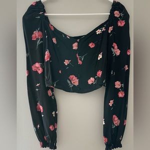 “Off shoulder” long sleeve floral top